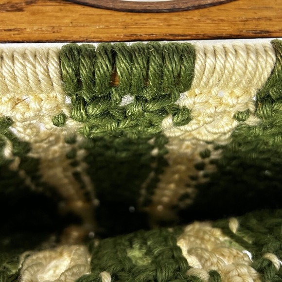 Vintage Crochet Knit Macrame Purse Wood Handles Green White Boho Granny Retro - Picture 6 of 9